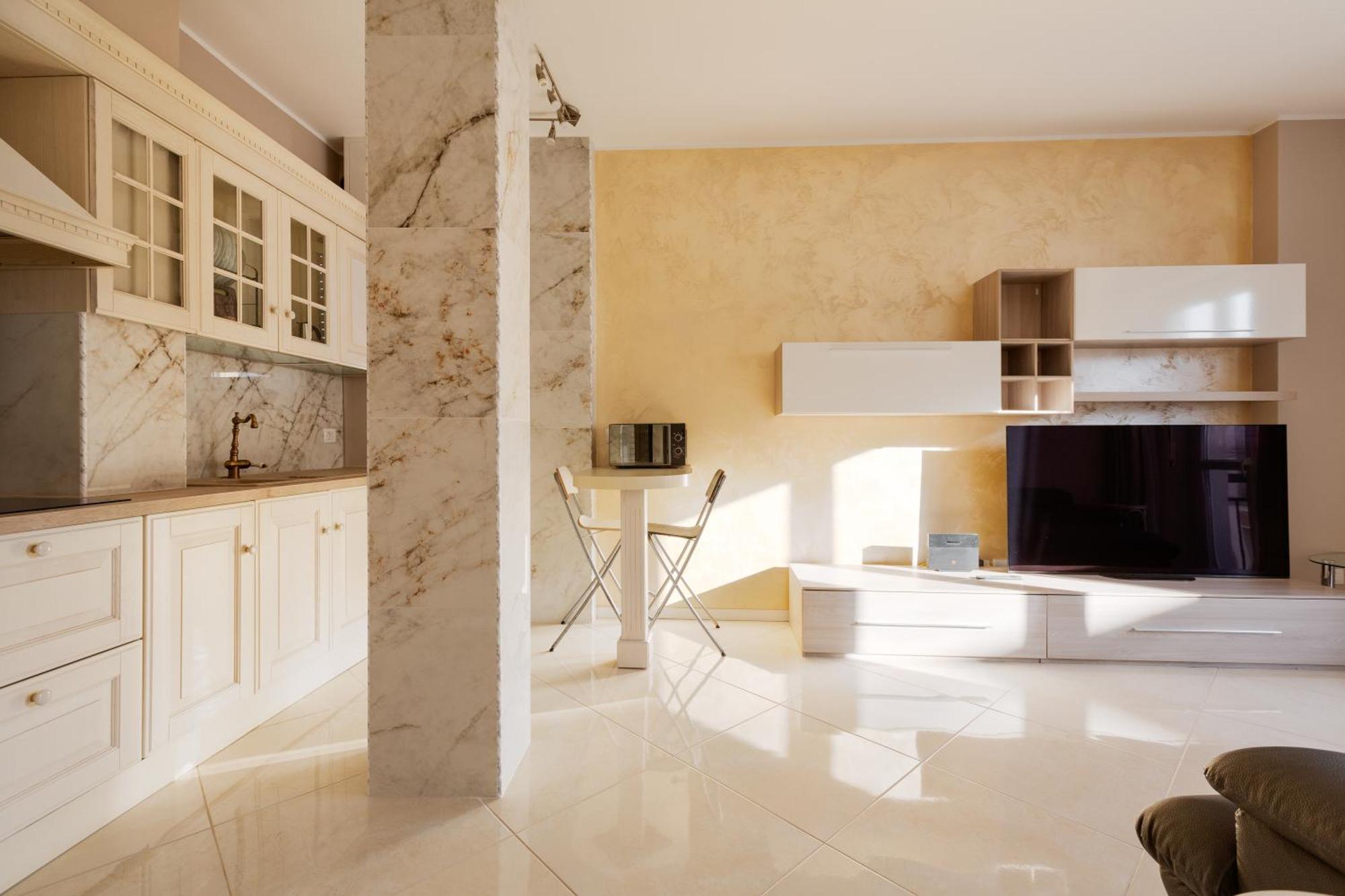 Niguarda Bright Apartment W/ Balcony ミラノ エクステリア 写真